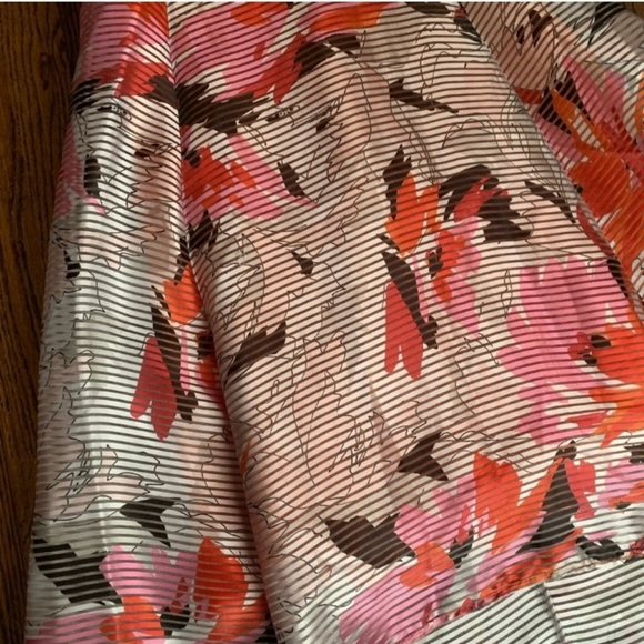 L. K. Bennett Prula graphic floral midi dress, pink pastels and peach, size 6 - Picture 4 of 10